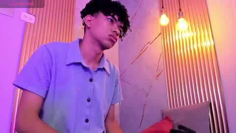 Ivon online show from November 18, 12:19 pm