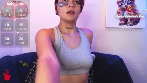 ivonne online show from December 10, 12:49 pm