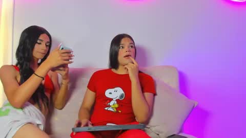 ivonne online show from July 29, 4:18 pm