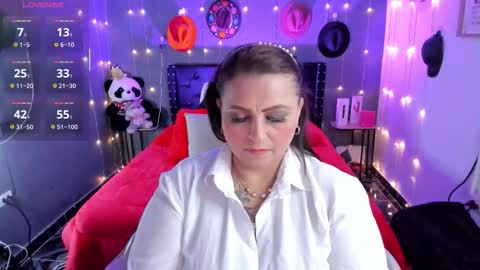 Ivonne online show from November 26, 2:53 am