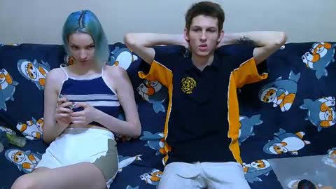Ivy and Lester online show from June 22, 1:01 am