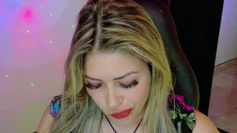 Diana Rojas  online show from November 30, 5:53 pm