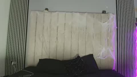 ivy_and_joseph online show from October 12, 9:49 pm