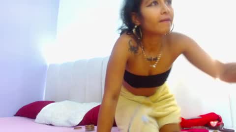 Snapshot of ivy_scorpio chatting on October 16, 7:30 am ivy_scorpio online show from October 16, 7:30 am
