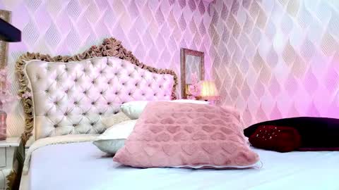 Ivy online show from October 15, 1:45 pm