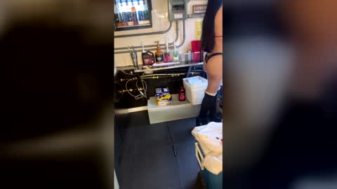 Ivy Rose online show from December 15, 5:09 pm