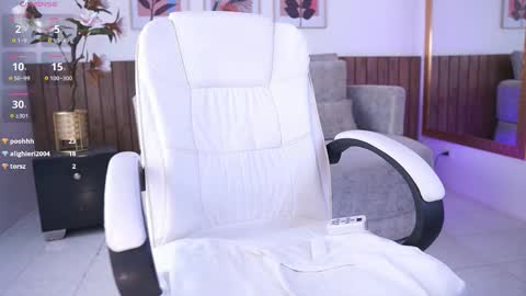 Ivy Grabes online show from March 11, 8:12 pm