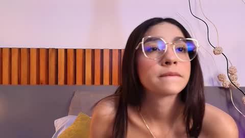 IvyJhonss online show from September 27, 12:36 pm