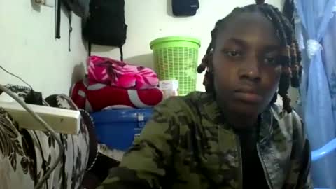 ivyk_ online show from February 28, 7:29 pm