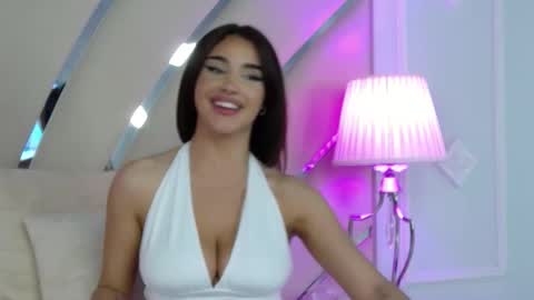 Ivy online show from March 26, 9:09 pm