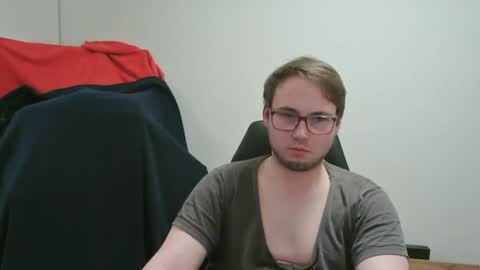 iwantfucknow online show from February 4, 8:02 pm