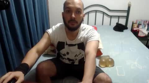 iwanturarse online show from June 10, 6:12 am