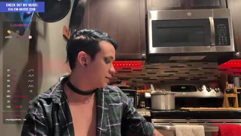 Muse hethey online show from December 25, 2:03 am