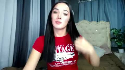 iwillcum4u_ online show from April 18, 5:15 pm