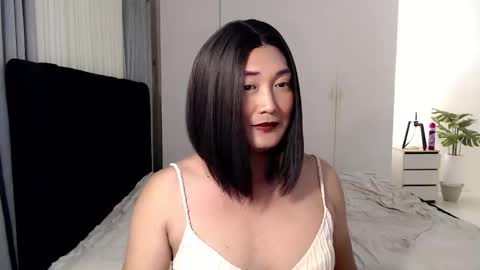 iya_hermosa online show from December 22, 12:56 pm