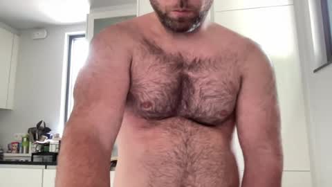 izylduur online show from August 4, 7:48 am
