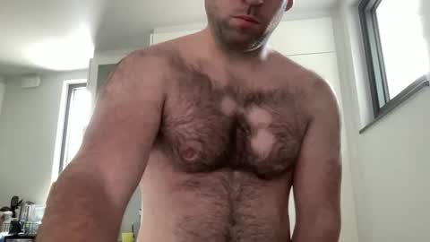 izylduur online show from April 21, 10:33 am