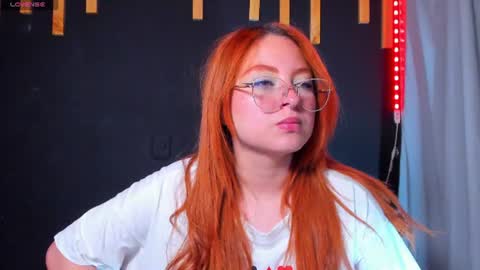 hot izys online show from August 3, 7:54 am