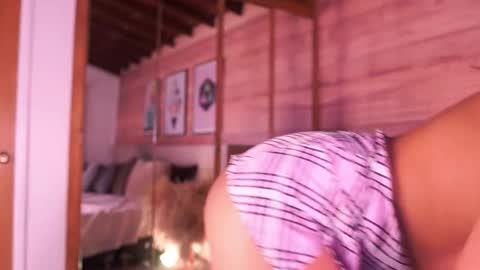 izzywild1 online show from January 5, 5:27 pm