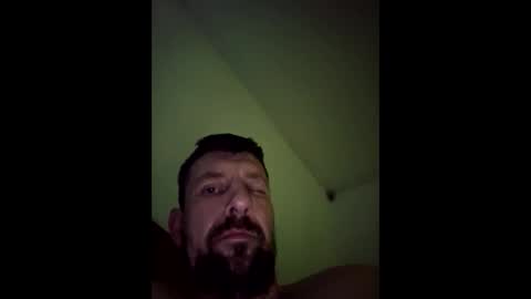 Snapshot of j281133 chatting on October 21, 9:58 am Big 8 online show from October 21, 9:58 am