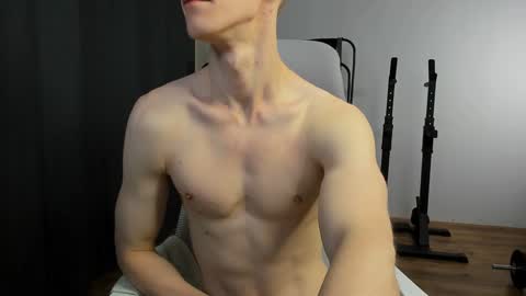 Danny online show from February 4, 9:28 am