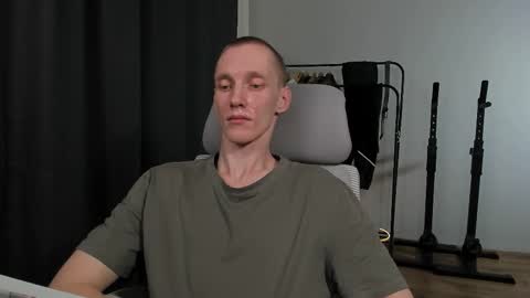 Danny online show from February 17, 4:09 am