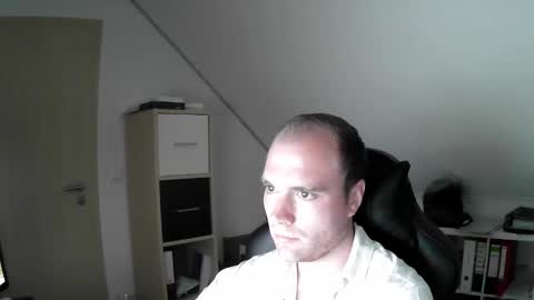 here4y online show from September 16, 10:06 am