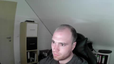 here4y online show from September 29, 11:53 am