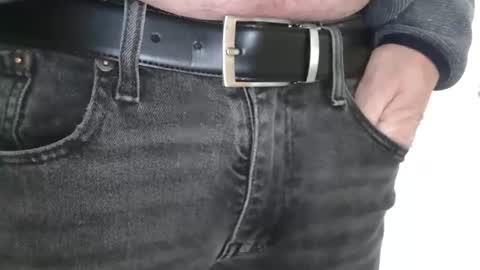 ja2923 online show from February 25, 9:40 pm