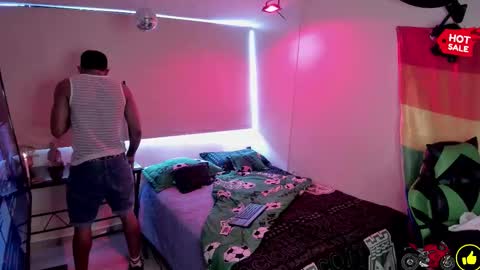 JACK CASTELL online show from November 14, 8:55 pm