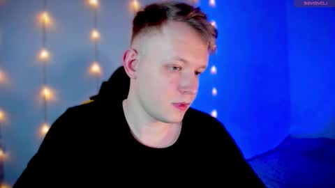 Snapshot of jack_only__ chatting on October 25, 9:48 pm Anton online show from October 25, 9:48 pm