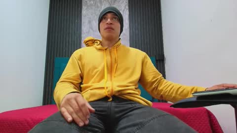 JACK PERGURTSON online show from February 1, 10:12 am