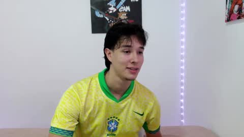 J online show from March 11, 7:35 am