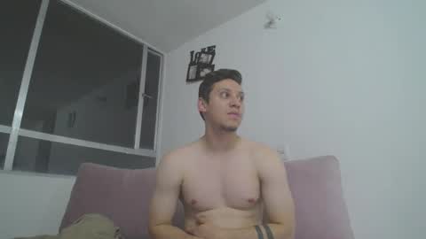 jack_zoe24 online show from October 26, 2:01 am