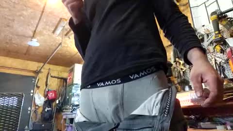 Dess online show from January 19, 1:33 pm