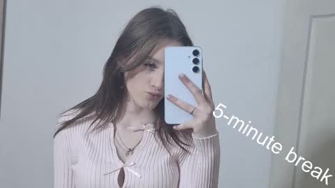 Lisa online show from March 24, 1:50 pm