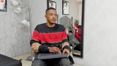 Snapshot of jackmacson chatting on December 7, 11:56 am jackmacson online show from December 7, 11:56 am
