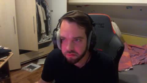 Jack online show from June 3, 10:37 pm
