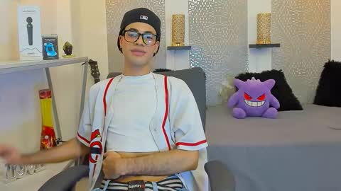 jacob_blackwell online show from November 7, 8:00 pm