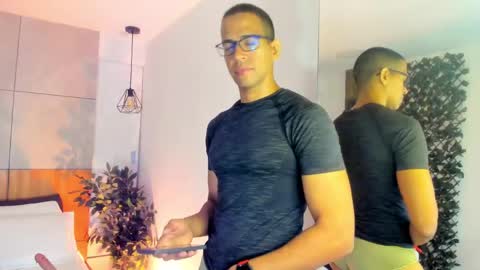 jacobdraven online show from April 14, 3:10 am