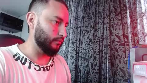 Snapshot of jacobkingd chatting on February 17, 9:00 pm jacobkingd online show from February 17, 9:00 pm