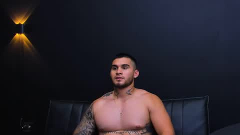 jacobsthorm online show from February 4, 7:18 am