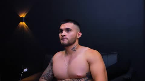 jacobsthorm online show from February 22, 7:01 am