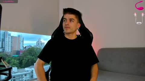 JACOB STONES online show from November 11, 8:55 pm