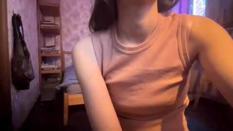 Sarah online show from February 9, 1:15 pm