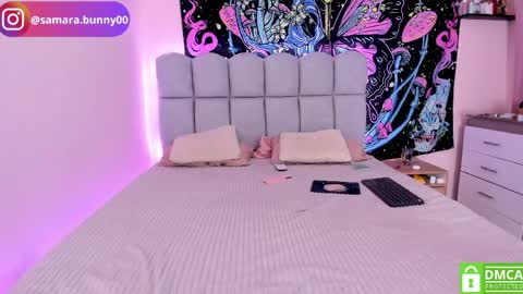   online show from April 9, 9:42 pm