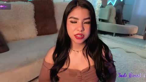  Jade Bonnet online show from February 11, 12:20 pm