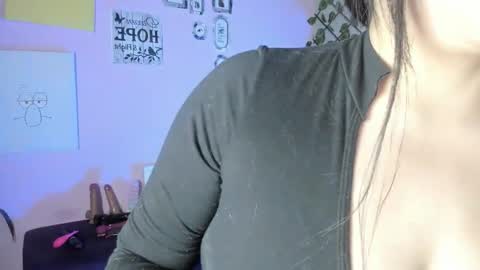 Jade online show from November 26, 2:42 am