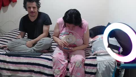 Snapshot of jade_noah_ chatting on October 7, 11:39 am jade y noah online show from October 7, 11:39 am