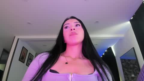 Snapshot of jade_porn chatting on March 7, 3:18 pm Jade  independent model online show from March 7, 3:18 pm